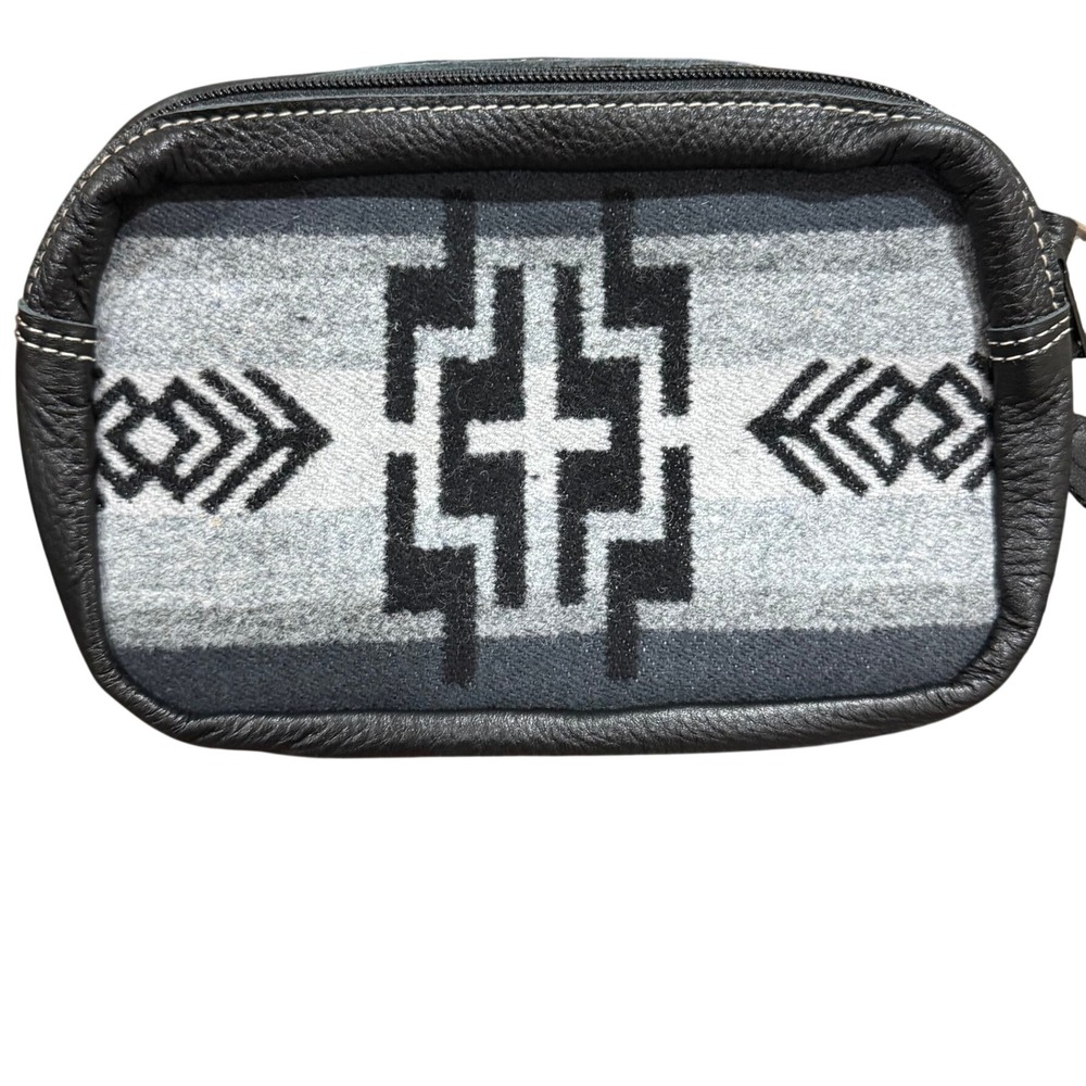 Holy Cow Couture Black Leather Wool Crossbody Bag Geometric Southwestern Grey